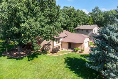 10185 Upper 178th Street W, Lakeville, MN 55044 - Photo 2