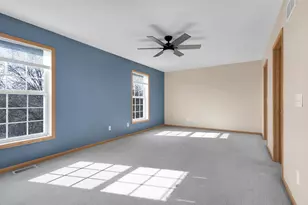 5105 Fairpoint Dr N, Hugo, MN 55038 - Photo 10