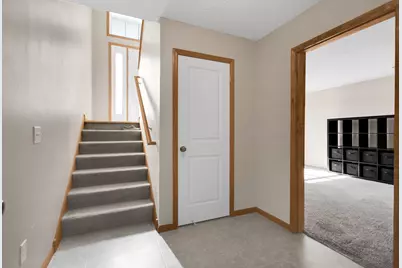 5105 Fairpoint Drive N, Hugo, MN 55038 - Photo 14