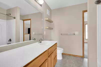 5105 Fairpoint Drive N, Hugo, MN 55038 - Photo 12