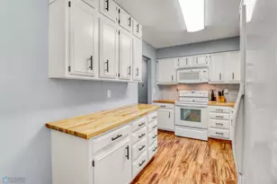 453 Rensvold Blvd, Moorhead, MN 56560 - Photo 8