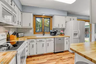 453 Rensvold Blvd, Moorhead, MN 56560 - Photo 10