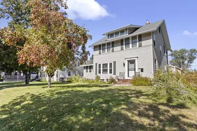 2810 E Minnehaha Parkway, Minneapolis, MN 55406 - Photo 1