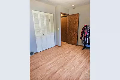 402 E 2nd Street N, Truman, MN 56088 - Photo 22