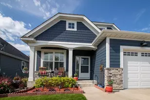 4555 Zircon Ln N, Plymouth, MN 55446 - Photo 4