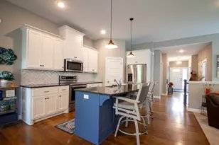 4555 Zircon Ln N, Plymouth, MN 55446 - Photo 12