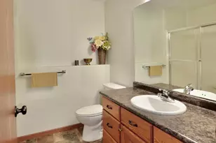 2002 S 35 Street Circle S, Moorhead, MN 56560 - Photo 24