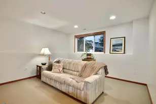 2002 S 35 Street Circle S, Moorhead, MN 56560 - Photo 22