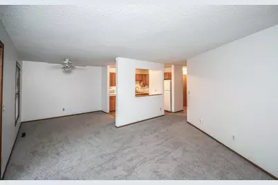 1381 Berry Ridge Road #403, Eagan, MN 55123 - Photo 6