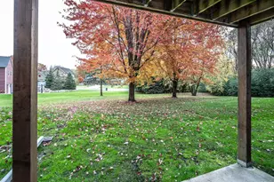 1381 Berry Ridge Rd, Eagan, MN 55123 - Photo 20