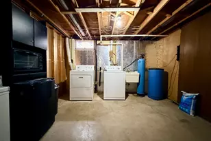 309 Lawrence St, Marshall, MN 56258 - Photo 22