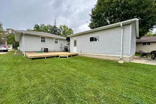 309 Lawrence St, Marshall, MN 56258 - Photo 6