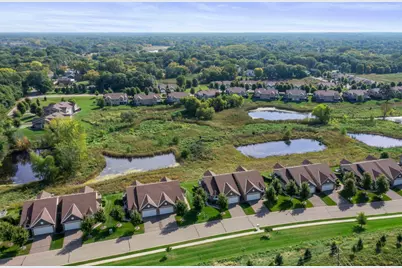 8823 Fraizer Street NE, Circle Pines, MN 55014 - Photo 2