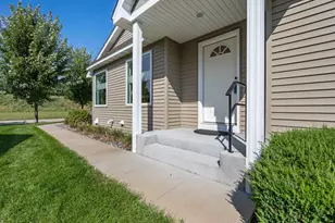 8823 Fraizer Street NE, Circle Pines, MN 55014 - Photo 12