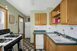 1138 Sherburne Ave, Saint Paul, MN 55104 - Photo 12