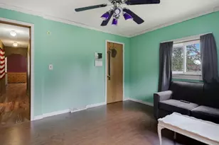 816 N 8th St, Cornell, WI 54732 - Photo 10