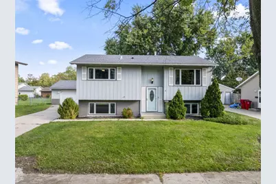 623 17 1/2 Street SE, Rochester, MN 55904 - Photo 1