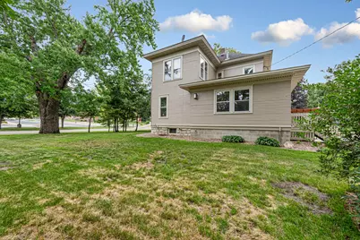 404 3rd Street NW, Faribault, MN 55021 - Photo 10