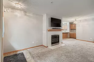 3275 Coleshire Path, Rosemount, MN 55068 - Photo 4