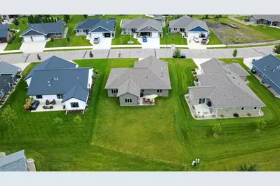 173 Denver Avenue SE, Hutchinson, MN 55350 - Photo 30
