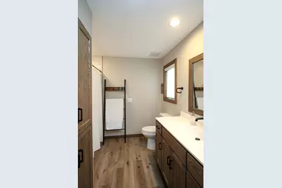 173 Denver Avenue SE, Hutchinson, MN 55350 - Photo 20