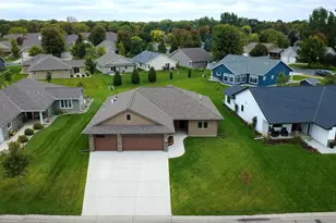 173 Denver Ave SE, Hutchinson, MN 55350 - Photo 2