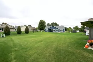 173 Denver Ave SE, Hutchinson, MN 55350 - Photo 28