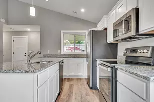 722 Hilltop Ln, Saint Croix Falls, WI 54024 - Photo 6