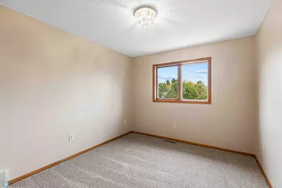 2801 26th Avenue S, Fargo,  58103 - Photo 18
