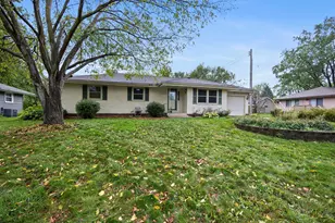 9011 60 1/2 Ave N, New Hope, MN 55428 - Photo 2