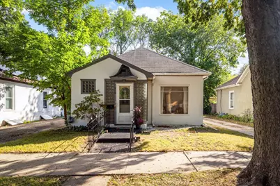 719 W 39th Street, Minneapolis, MN 55409 - Photo 1