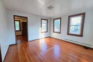 1215 Galtier St, Saint Paul, MN 55117 - Photo 4