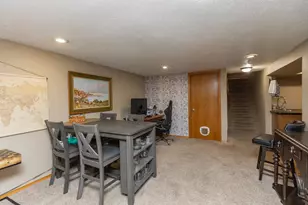 623 Washington Ave, Fairmont, MN 56031 - Photo 8