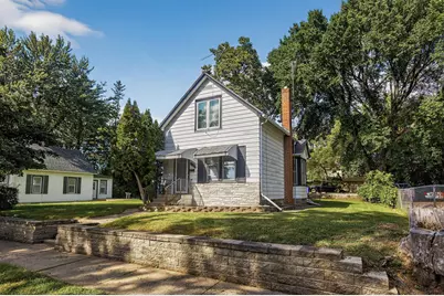 1323 4th Street E, Saint Paul, MN 55106 - Photo 1