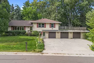 2265 Marion Rd, Roseville, MN 55113 - Photo 1