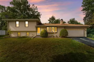 3847 Lodestone Cir, Eagan, MN 55122 - Photo 1