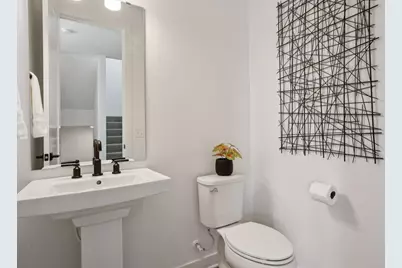 2415 Laurie Court W, Roseville, MN 55113 - Photo 26