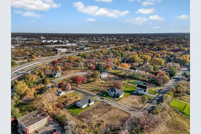 2415 Laurie Court W, Roseville, MN 55113 - Photo 58
