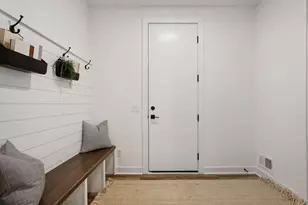 2415 Laurie Ct W, Roseville, MN 55113 - Photo 20