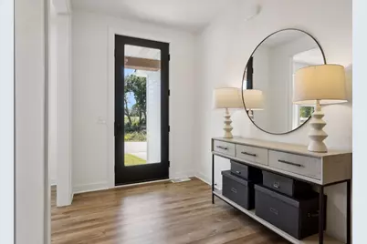 2415 Laurie Court W, Roseville, MN 55113 - Photo 4