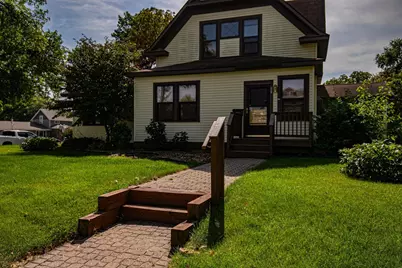 301 E Depue Avenue, Olivia, MN 56277 - Photo 4