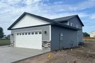 311 11th Street SE, Freeport, MN 56331 - Photo 2