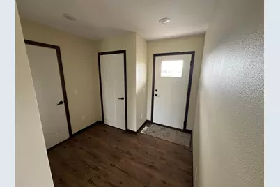 311 11th Street SE, Freeport, MN 56331 - Photo 10