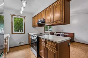 10650 105th Ave N, Maple Grove, MN 55369 - Photo 6