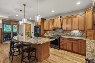 1360 Birch Park Cir, Houlton, WI 54082 - Photo 18