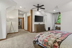 1360 Birch Park Cir, Houlton, WI 54082 - Photo 40