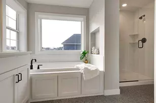 6513 Timber Arch Dr, Chaska, MN 55318 - Photo 34