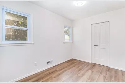 8445 10th Avenue S, Bloomington, MN 55420 - Photo 16