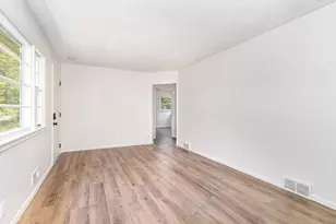 8445 10th Ave S, Bloomington, MN 55420 - Photo 6