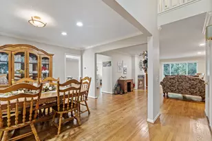 7702 Tanglewood Ct, Edina, MN 55439 - Photo 4